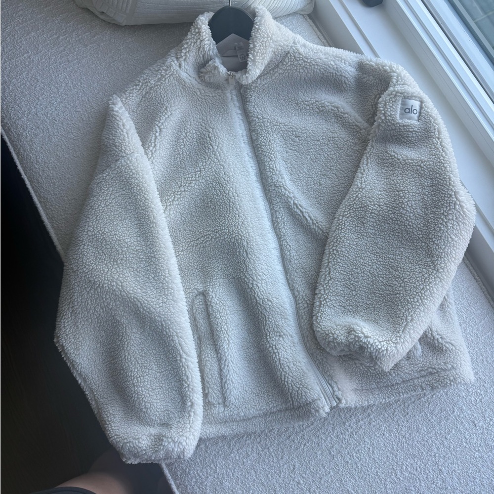 ALO Yoga Cream Teddy Sherpa  Jacket
